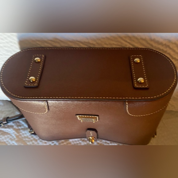 DOONEY AND BOURKE NWOT BROWN CROSSBODY BAG - Picture 4 of 13